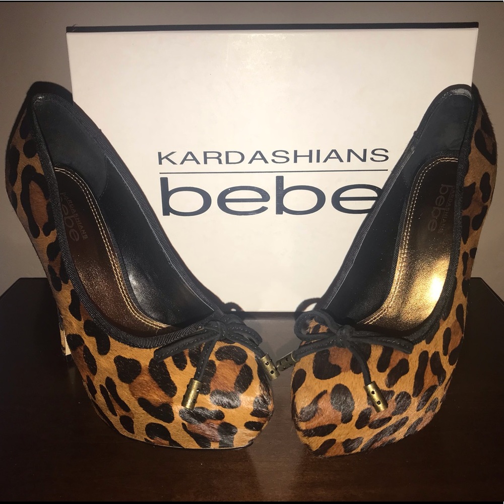 Leopard Bebe Heels - Picture 2 of 6